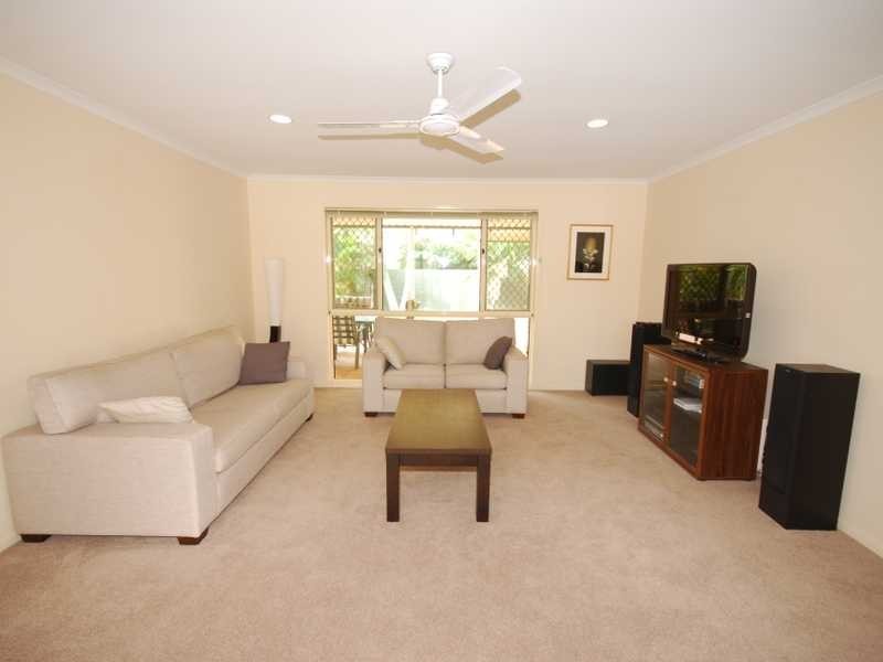 13 Sittella Court, Burleigh Waters QLD 4220