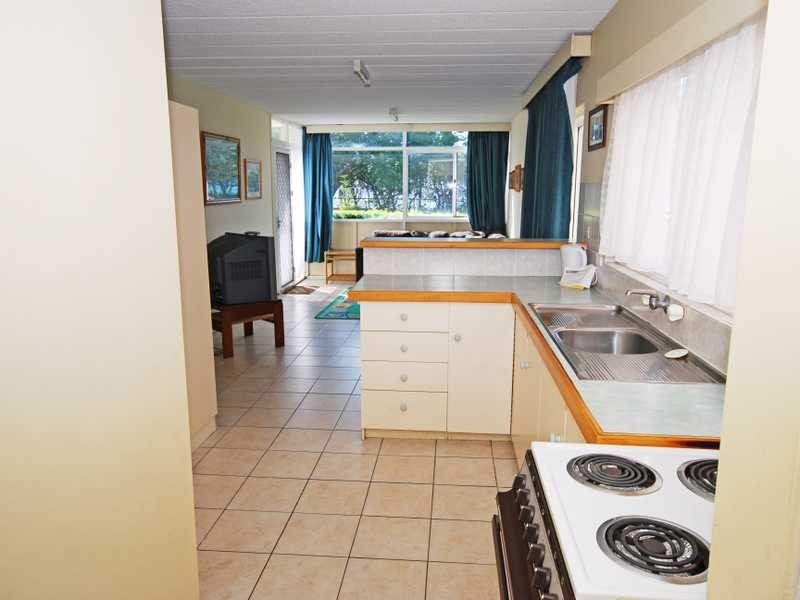 Unit 4a/50 – 60 The Esplanade, Burleigh Heads QLD 4220