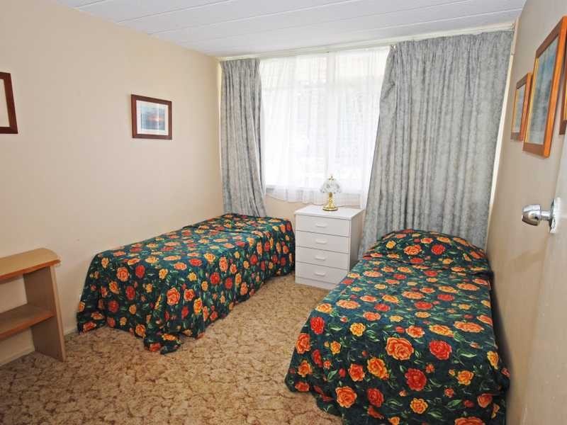 Unit 4a/50 – 60 The Esplanade, Burleigh Heads QLD 4220