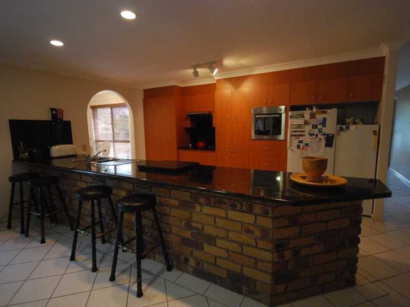 23 Coronet Cr, Burleigh Waters QLD 4220