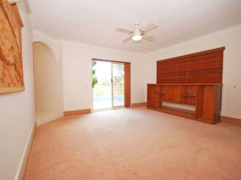 23 Coronet Cr, Burleigh Waters QLD 4220