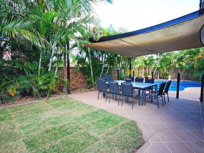 23 Coronet Cr, Burleigh Waters QLD 4220