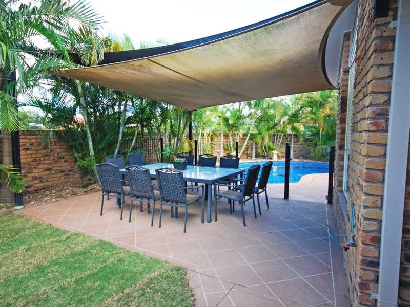 23 Coronet Cr, Burleigh Waters QLD 4220