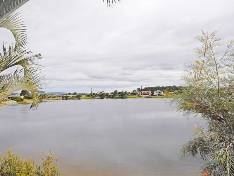Burleigh Waters QLD 4220