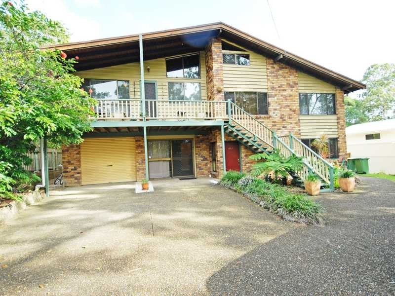 223 Simpson Road, Elanora QLD 4221