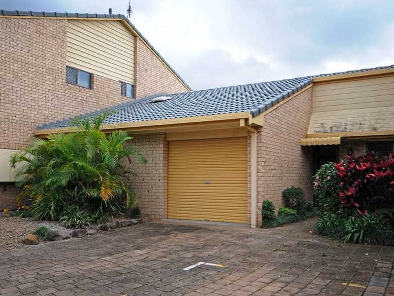 Unit 27/13 Shrike Court, Burleigh Waters QLD 4220