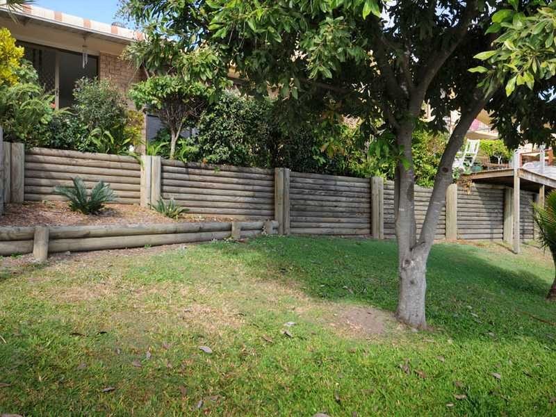 Unit 27/13 Shrike Court, Burleigh Waters QLD 4220