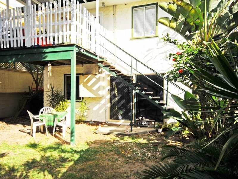 Unit 1/99 Seagull Ave, Mermaid Beach QLD 4218