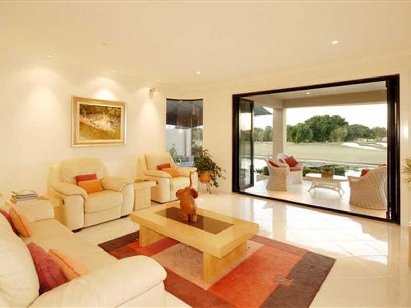 817 Legend Trail, Robina QLD 4226