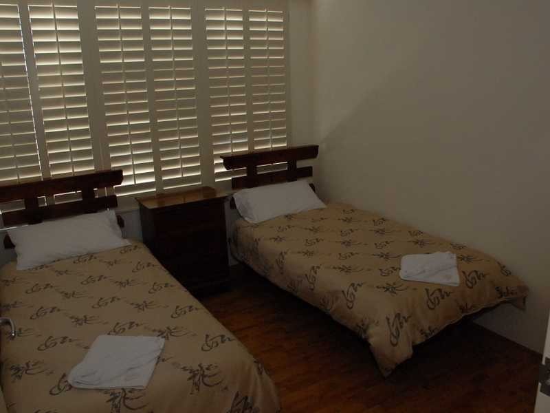 Unit 8F/52 Goodwin Terrace, Burleigh Heads QLD 4220