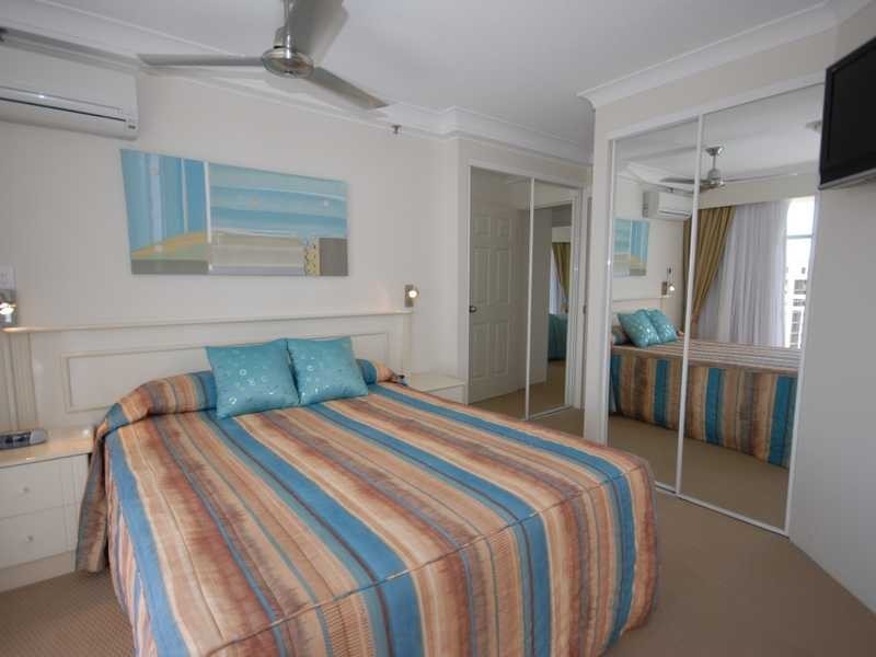 Unit 15A/3 Second Avenue, Burleigh Heads QLD 4220