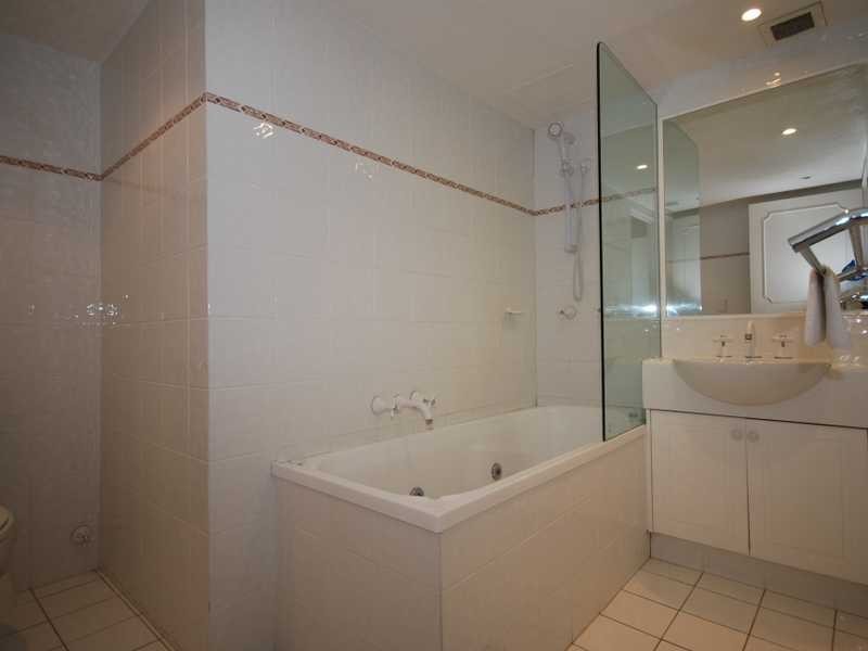 Unit 47/60 Goodwin Terrace, Burleigh Heads QLD 4220