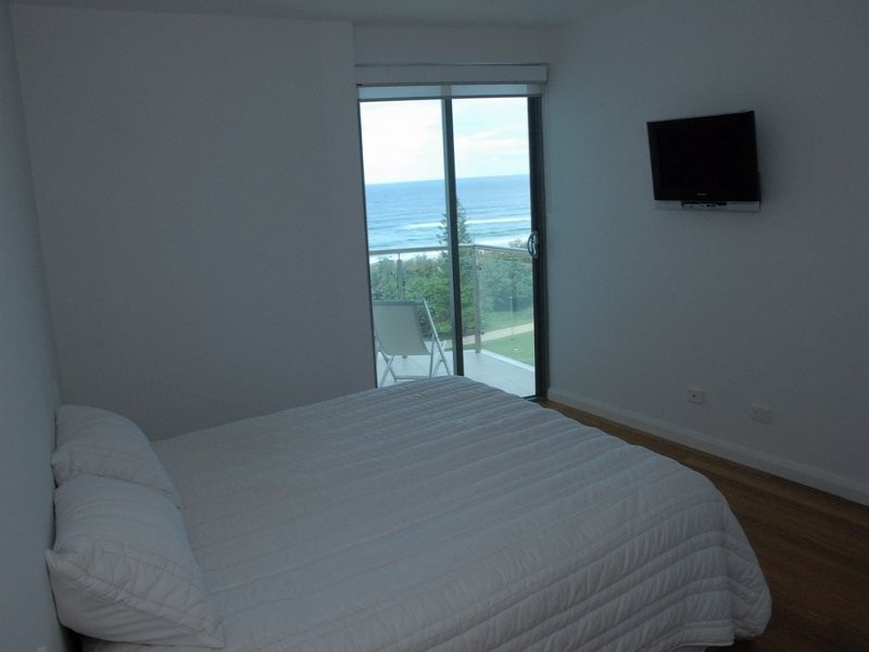 Unit 6/78 The Esplanade, Burleigh Heads QLD 4220