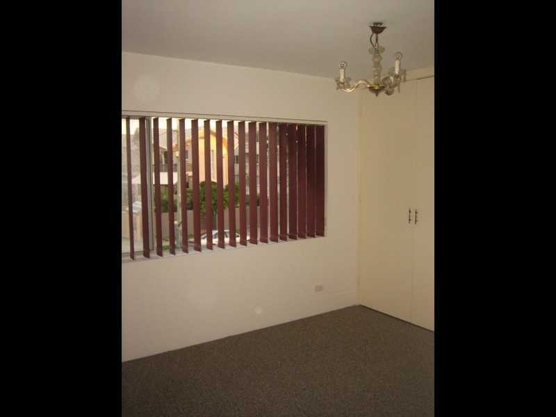 Unit 4/38 Peninsular Drive, Surfers Paradise QLD 4217