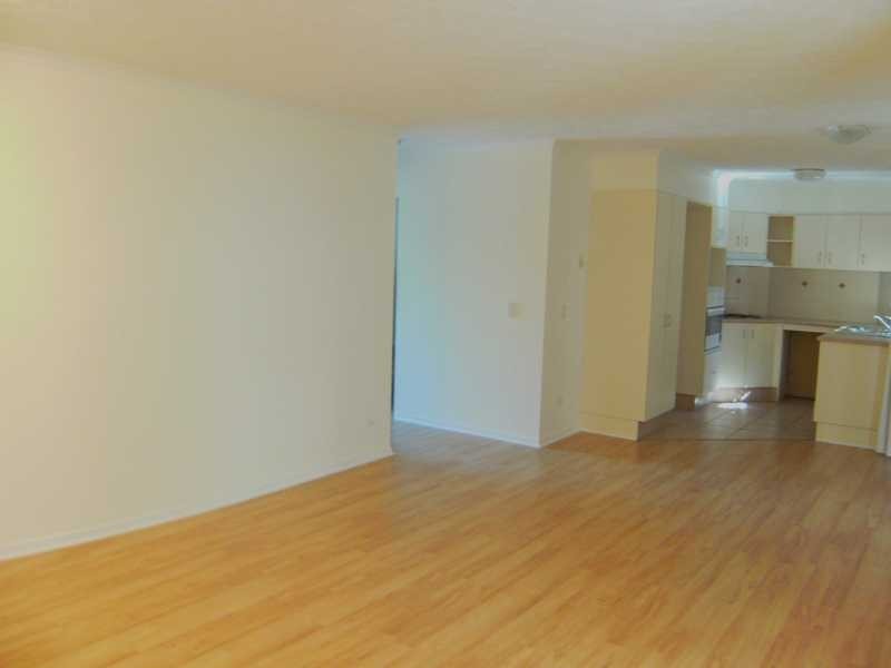 Unit 2/1 Burrabee Street, Burleigh Heads QLD 4220