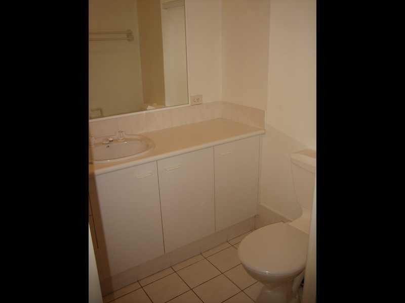 Unit 19/14 Brake Street, Burleigh Heads QLD 4220