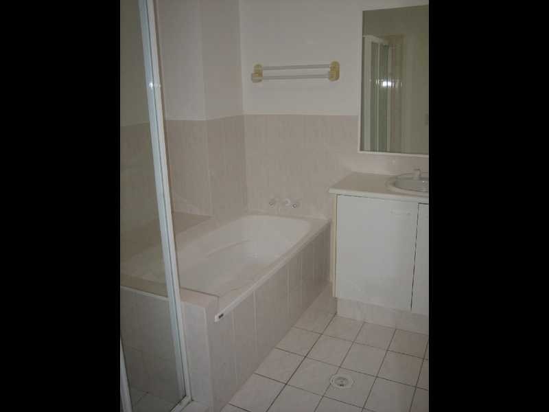 Unit 19/14 Brake Street, Burleigh Heads QLD 4220