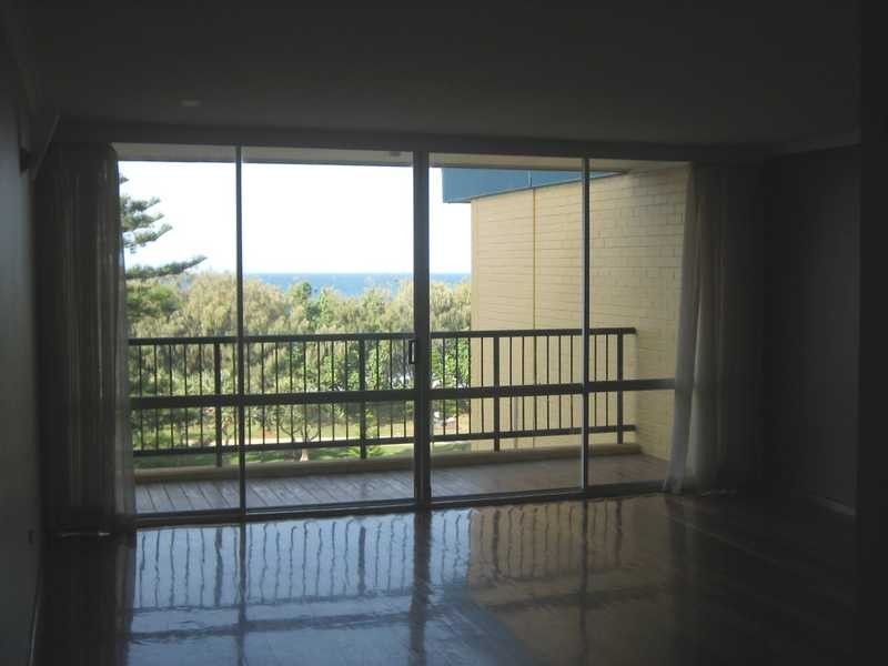 Unit 12/74-76 The Esplanade, Burleigh Heads QLD 4220