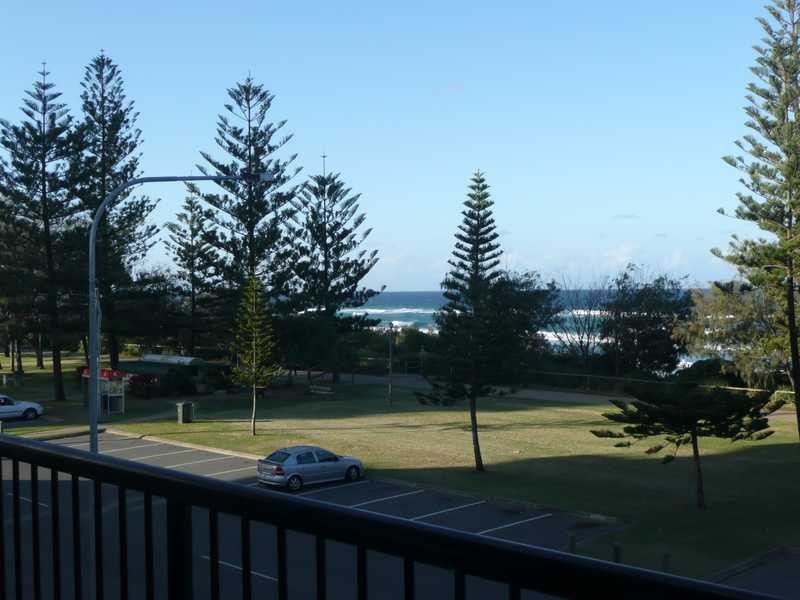 Unit 12/74-76 The Esplanade, Burleigh Heads QLD 4220