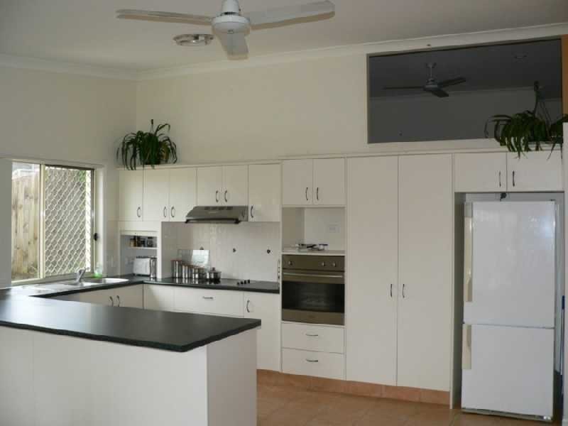 27 Cowell Drive, Burleigh Heads QLD 4220