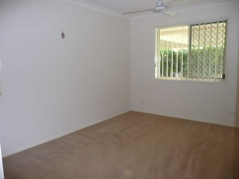 27 Cowell Drive, Burleigh Heads QLD 4220