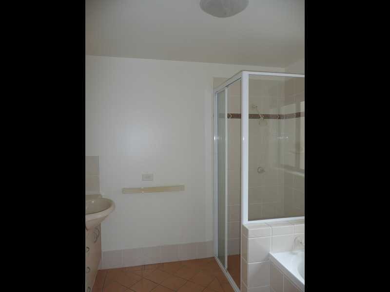 Unit 6/3-5 Ewart Street, Burleigh Heads QLD 4220