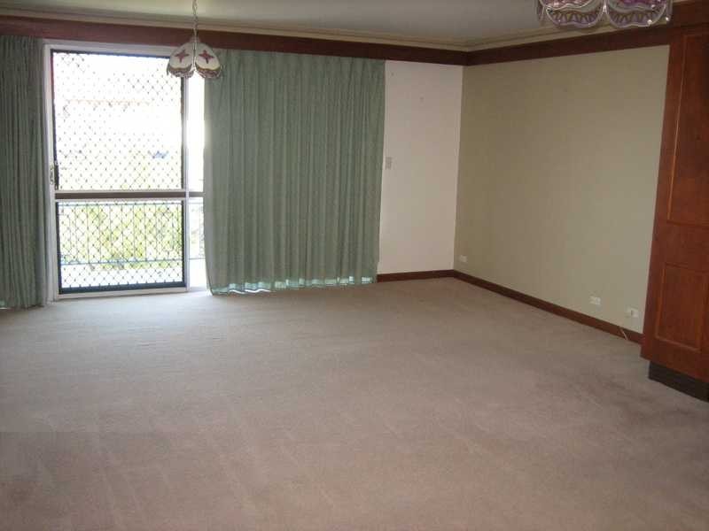 Unit 9/1740 Gold Coast Highway, Burleigh Heads QLD 4220