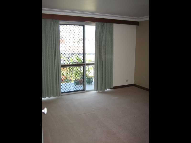 Unit 9/1740 Gold Coast Highway, Burleigh Heads QLD 4220