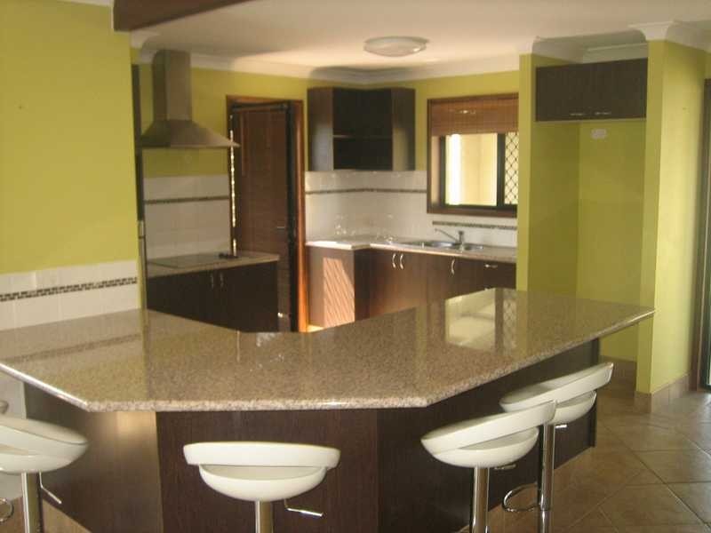 15 Spoonbill Court, Burleigh Waters QLD 4220