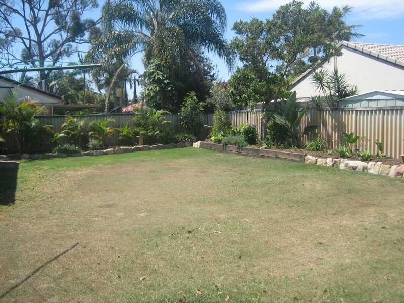 15 Spoonbill Court, Burleigh Waters QLD 4220