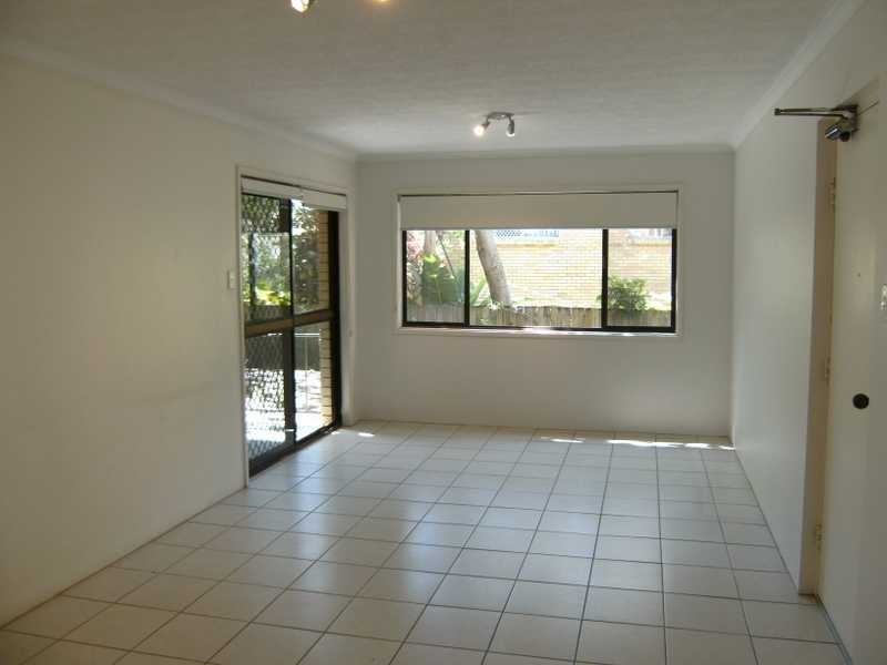 Unit 3/1881 Gold Coast Highway, Burleigh Heads QLD 4220