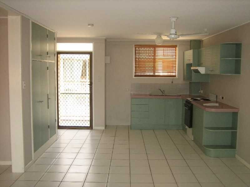 Unit 28/286 The Esplanade, Burleigh Heads QLD 4220
