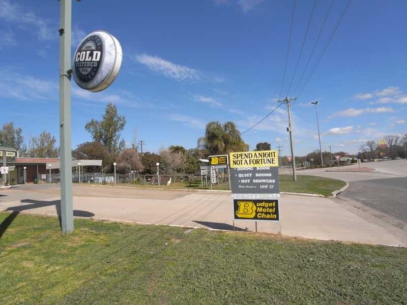116 Mount Street, Gundagai NSW 2722
