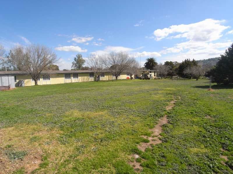 116 Mount Street, Gundagai NSW 2722