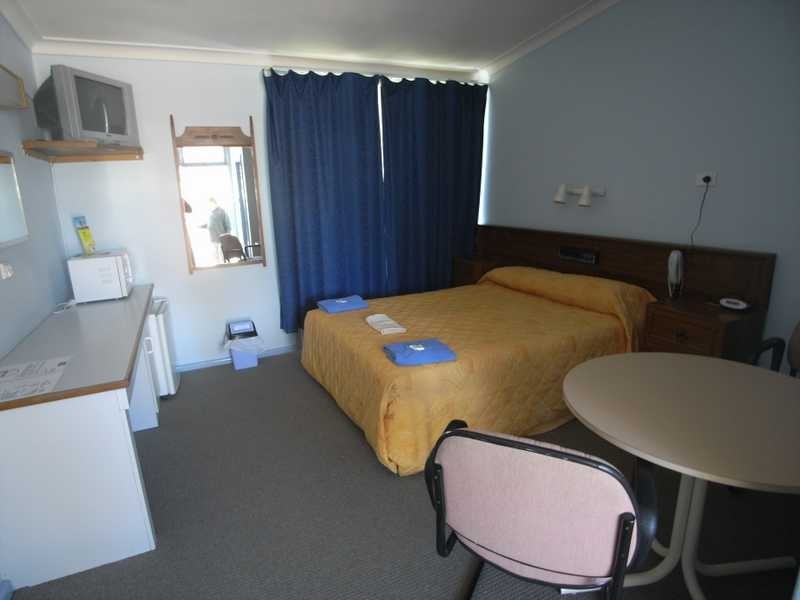 116 Mount Street, Gundagai NSW 2722
