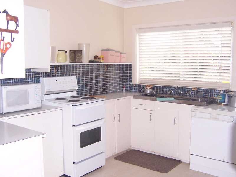 6 Lewins Lane, Tumblong NSW 2729