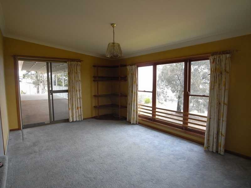 73 Eagle Street, Gundagai NSW 2722
