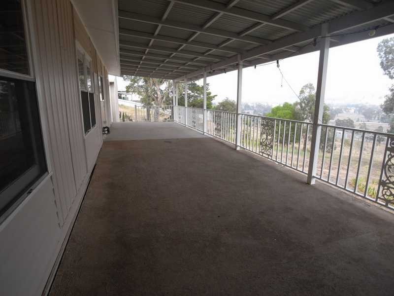 73 Eagle Street, Gundagai NSW 2722