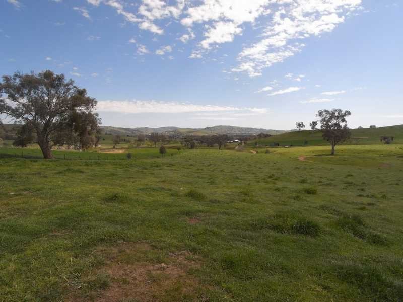46 Tarrabandra Road, Gundagai NSW 2722