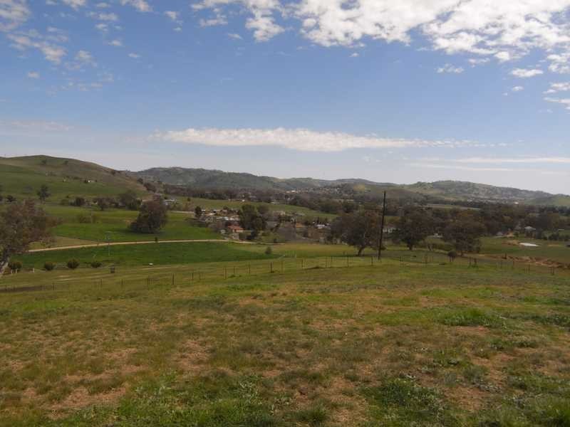 46 Tarrabandra Road, Gundagai NSW 2722