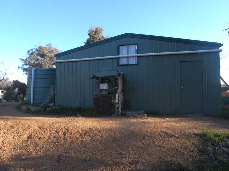 4 Reno Road, Gundagai NSW 2722
