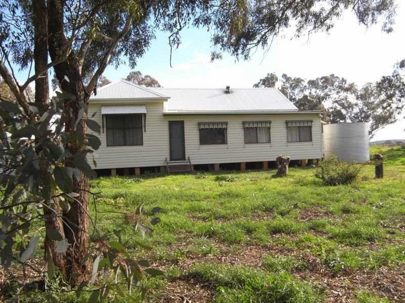 Old School Residence Bridge Street, Muttama NSW 2722