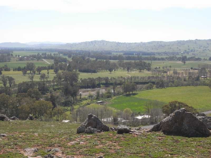13 Fry Street, Gundagai NSW 2722