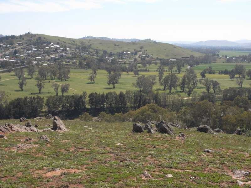 13 Fry Street, Gundagai NSW 2722