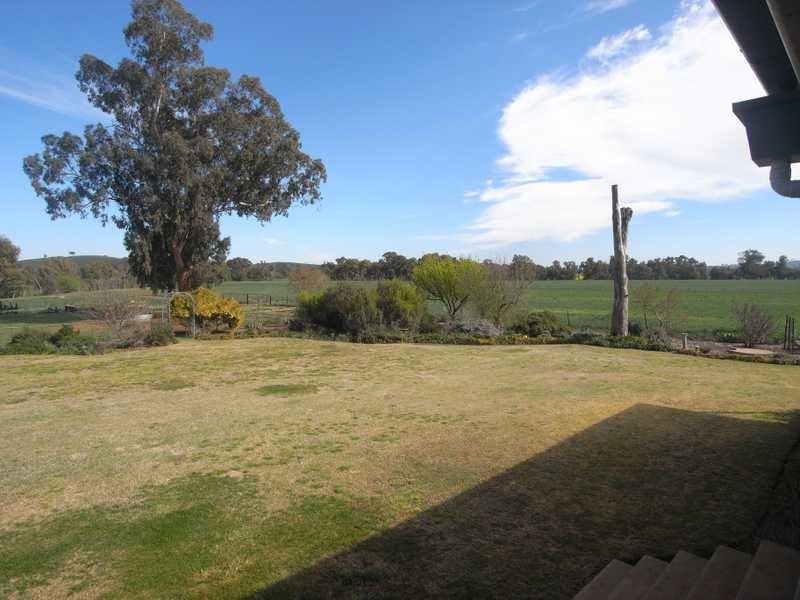 1 Wyandra, Muttama NSW 2722