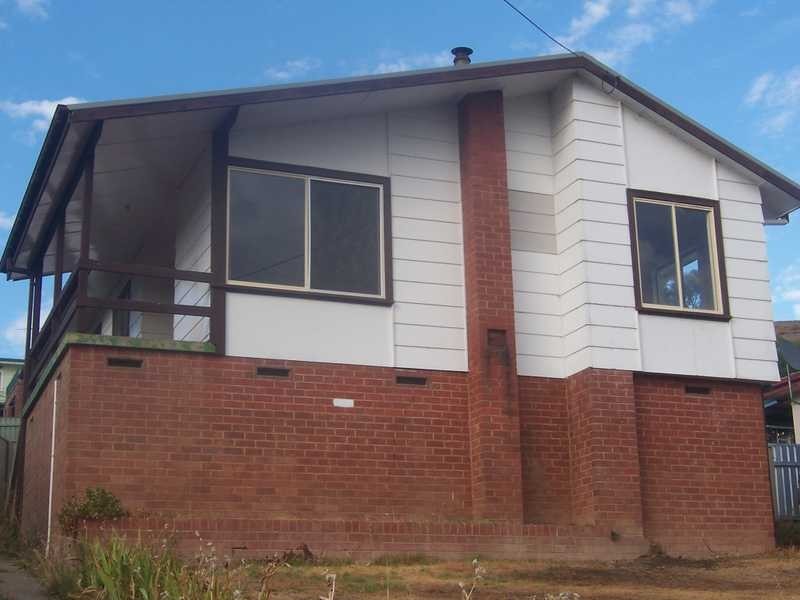 180 Punch Street, Gundagai NSW 2722