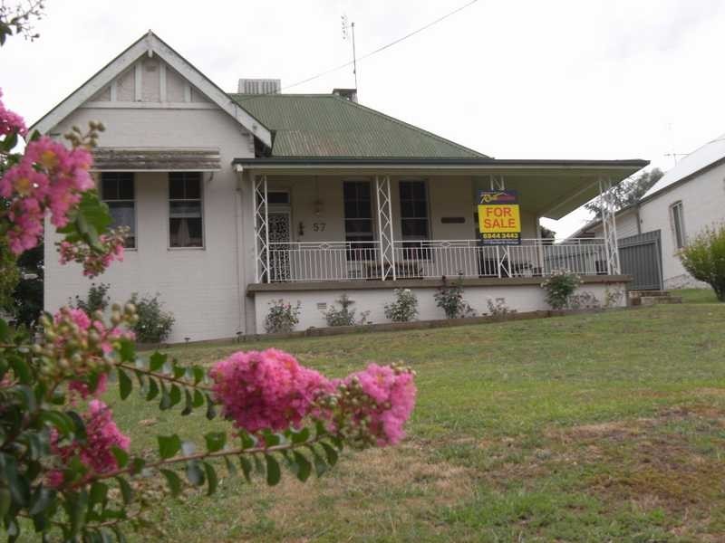 57 First Avenue, Gundagai NSW 2722