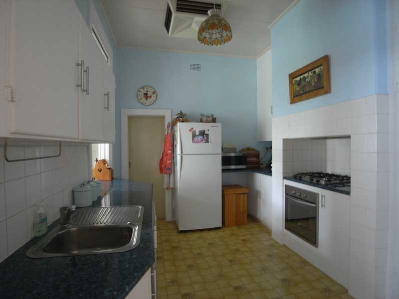 57 First Avenue, Gundagai NSW 2722