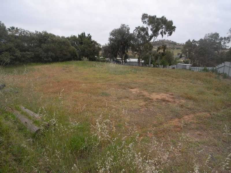 Lot/4 Francis Avenue, Gundagai NSW 2722