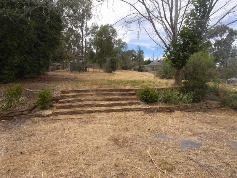 43 Otway Street, Gundagai NSW 2722